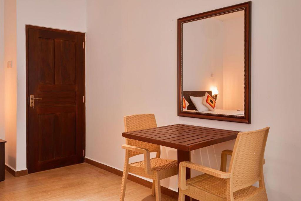 Green View Homestay Гале Екстериор снимка